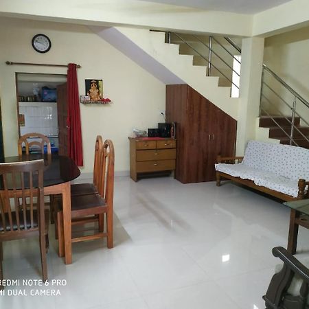Krushna Kunj Holiday Home Алібаґ Екстер'єр фото
