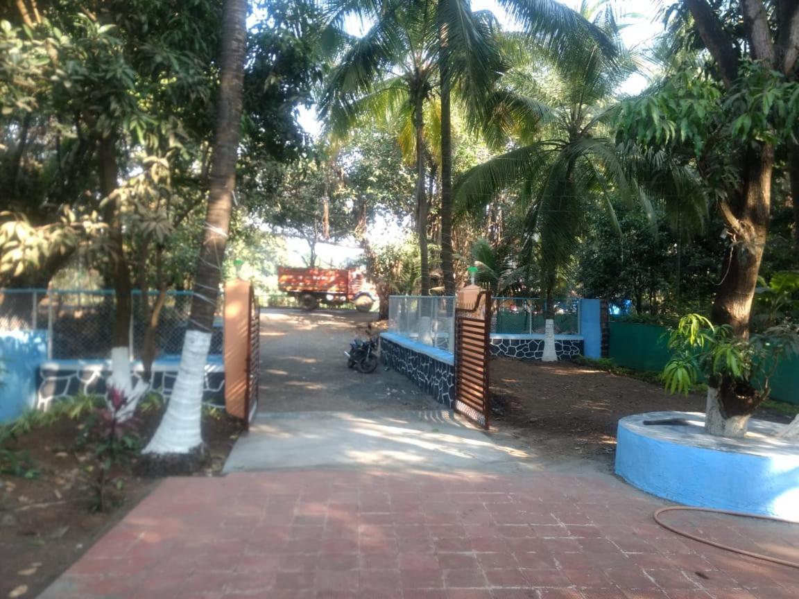 Krushna Kunj Holiday Home Алібаґ Екстер'єр фото